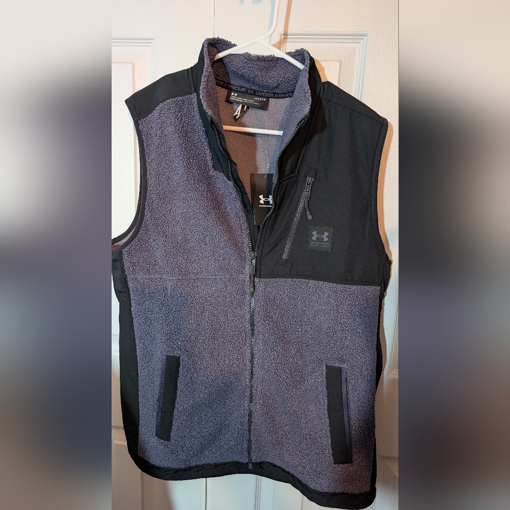 Under Armour Black and Gray Fleece Vest